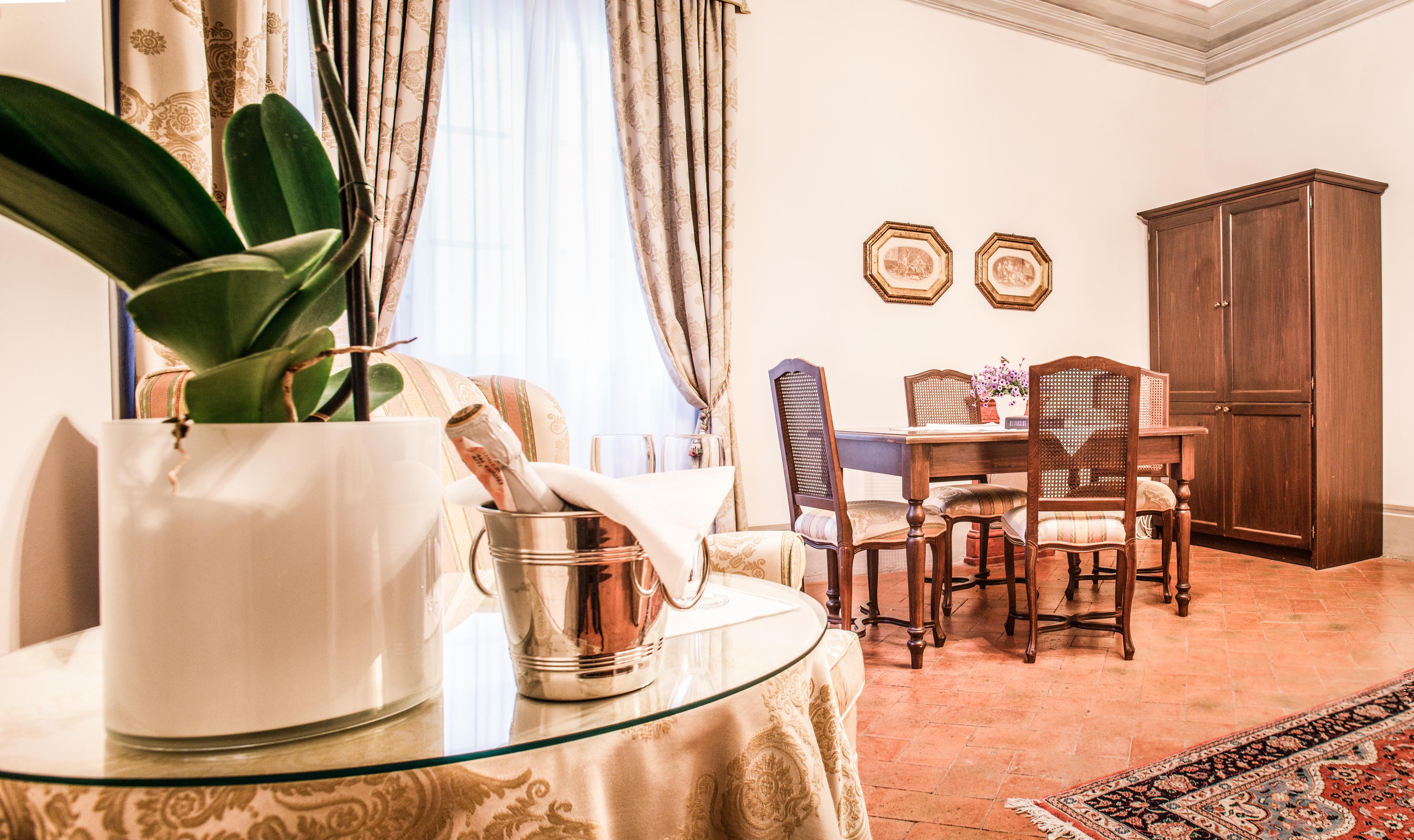 Palazzo Leopoldo Dimora Storica & Spa رادا إنْ كيانتي المظهر الخارجي الصورة